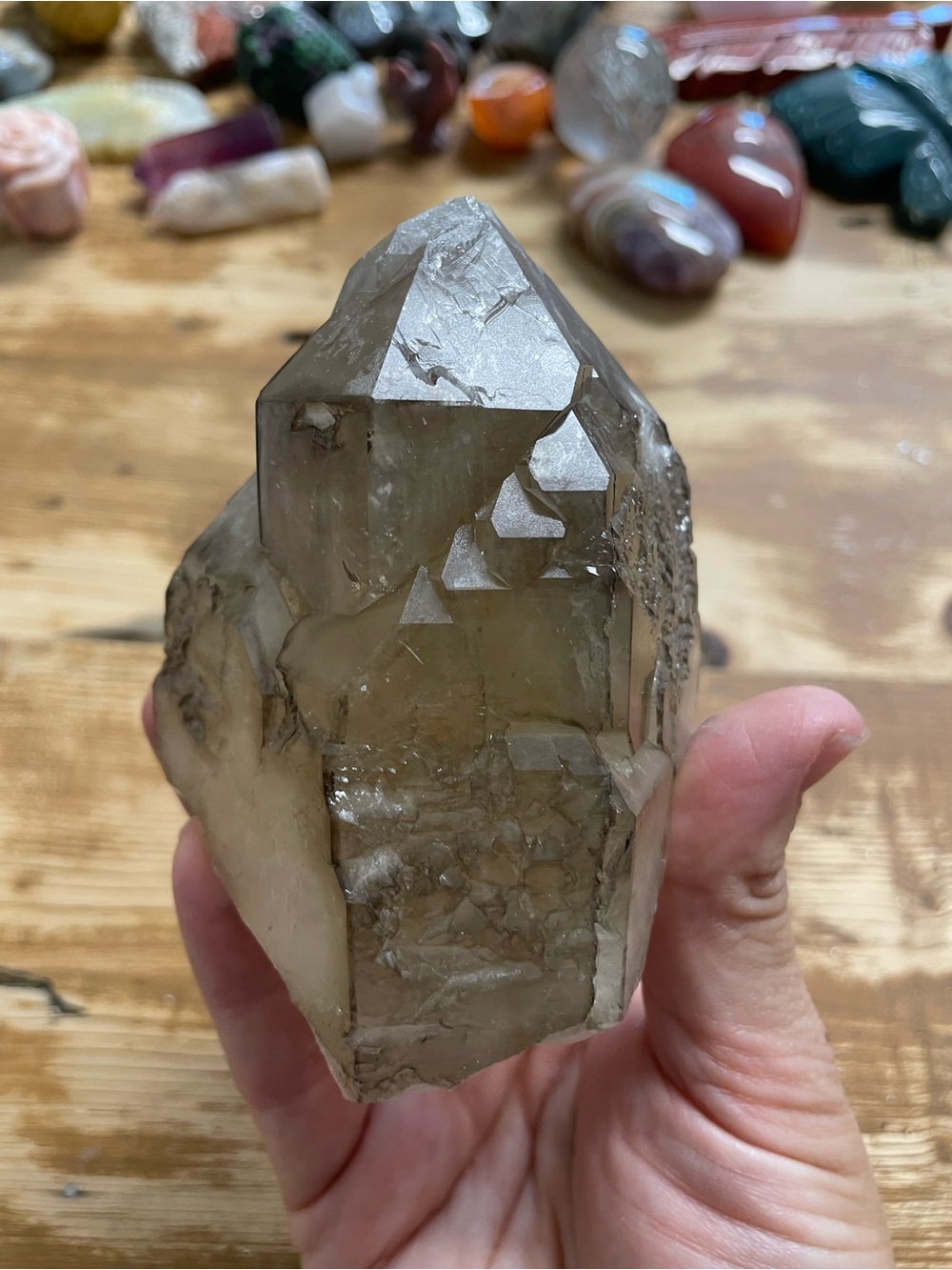 Large elestial smoky quartz point self stands - Picture 3 of 11
